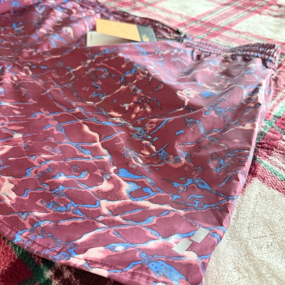 NWT THE NORTH FACE LIGHTWEIGHT ,BREATHABLE ACTIVE SHORT QUICK DRYING SIZE XXL - Picture 8 of 10